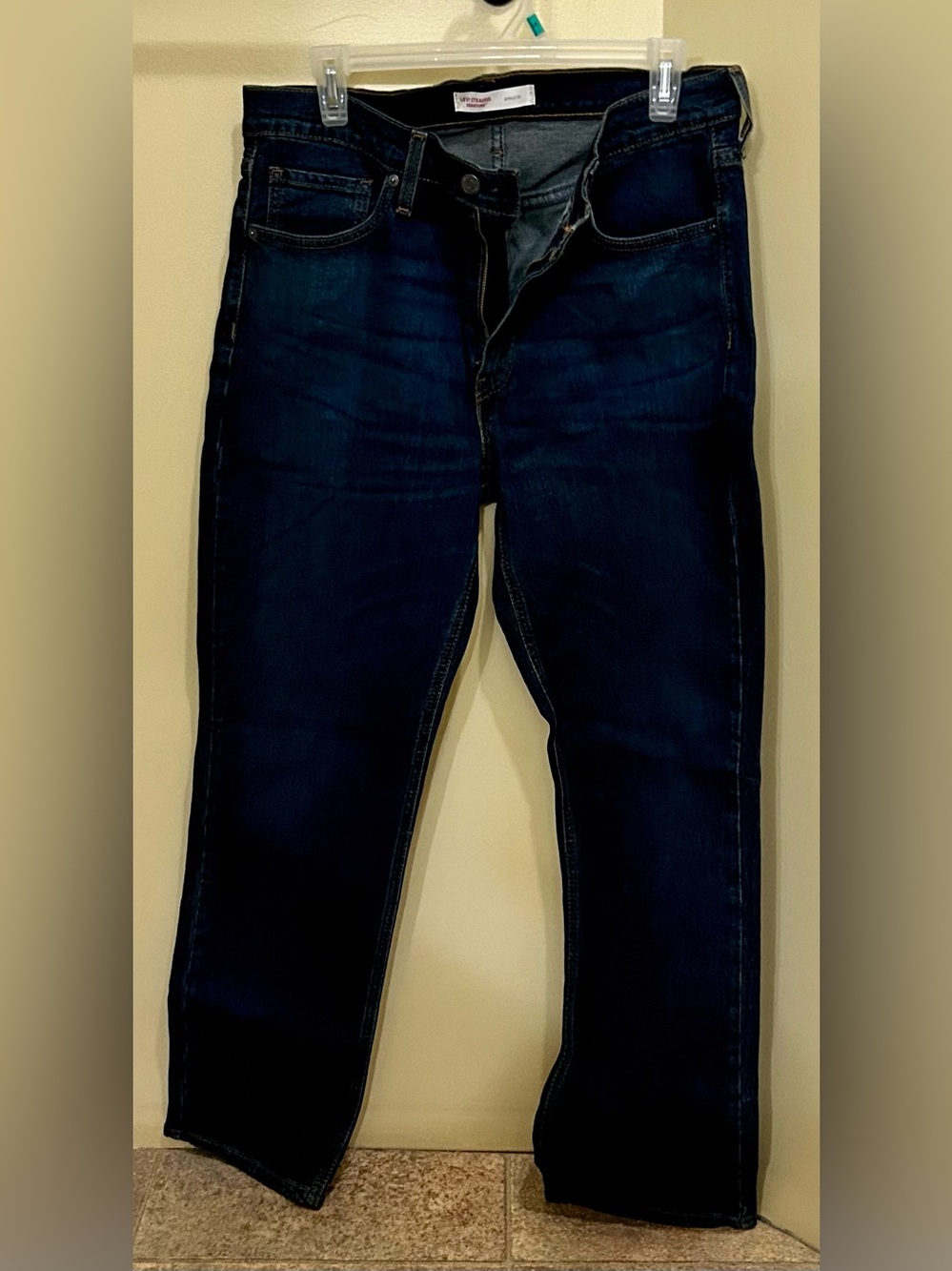 Levi's Denim Blue Signature Jeans